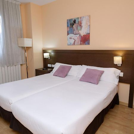 Hostal Acanto Burgo Εξωτερικό φωτογραφία