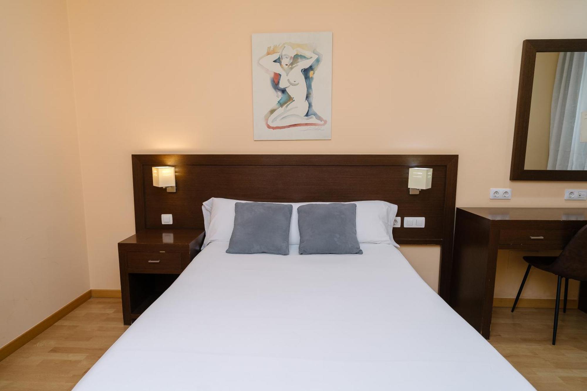 Hostal Acanto Burgo Εξωτερικό φωτογραφία