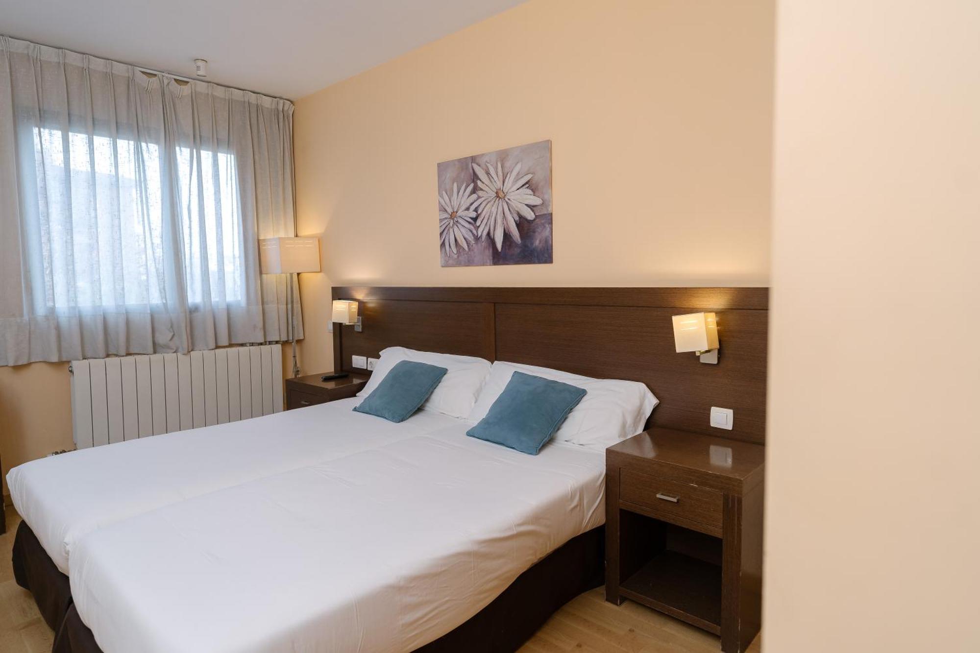 Hostal Acanto Burgo Εξωτερικό φωτογραφία