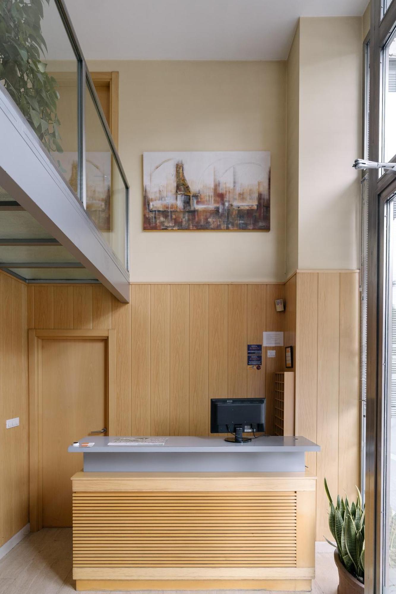 Hostal Acanto Burgo Εξωτερικό φωτογραφία